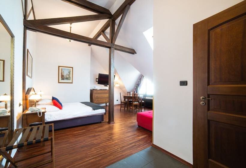اتاق لوکس, Aparthotel Hornigold W Zielonej Kamienicy