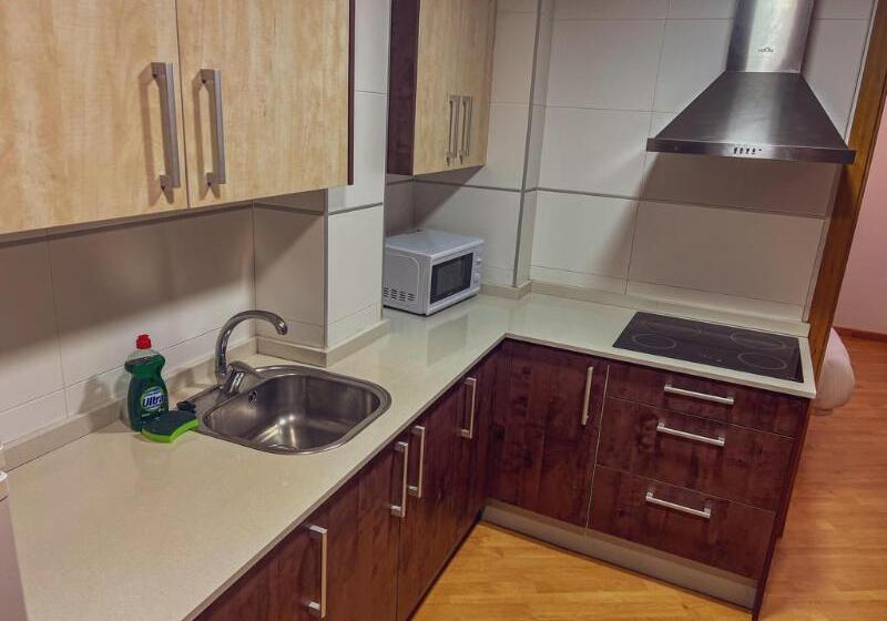 آپارتمان 1 خوابه, Wave Apartments