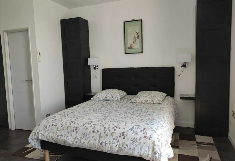Семейный Номер, Maison D Hôtes Cœur D Hérault