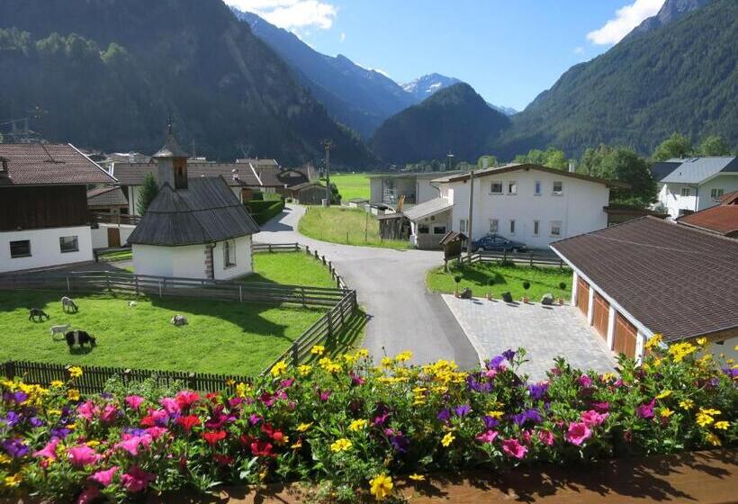 آپارتمان 1 خوابه, Appartement Breitlehn