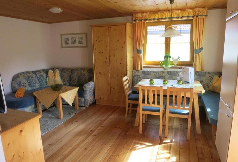 آپارتمان خانوادگی, Appartement Breitlehn