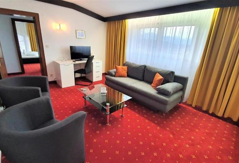 سوییت خانوادگی, Bellevue