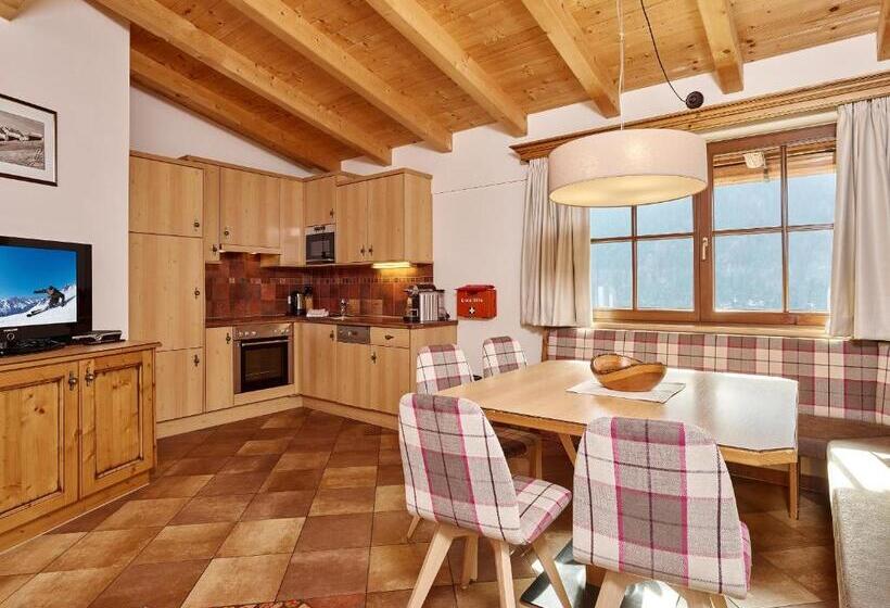 خانه 4 خوابه, Grünwald Resort Sölden