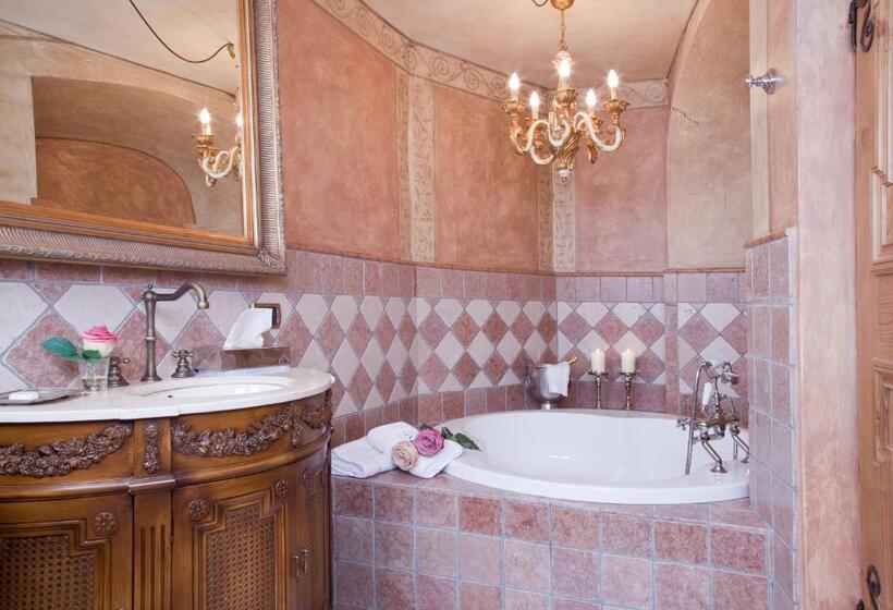 غرفة ديلوكس, Schloss Matzen