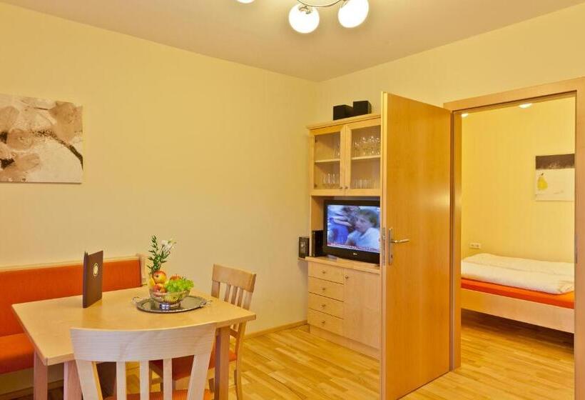 استودیوی استاندارد, Alpine Spa Residence