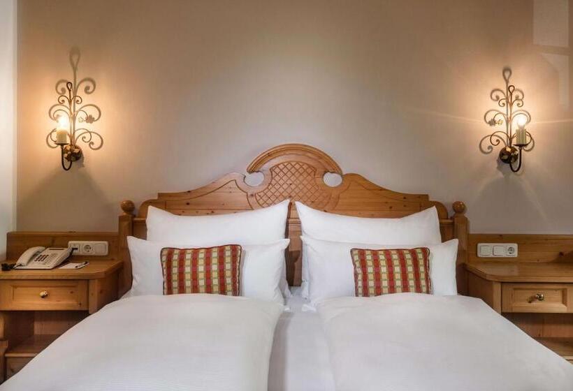 سوییت جونیور با بالکن, Alpines Lifestyle Hotel Tannenhof