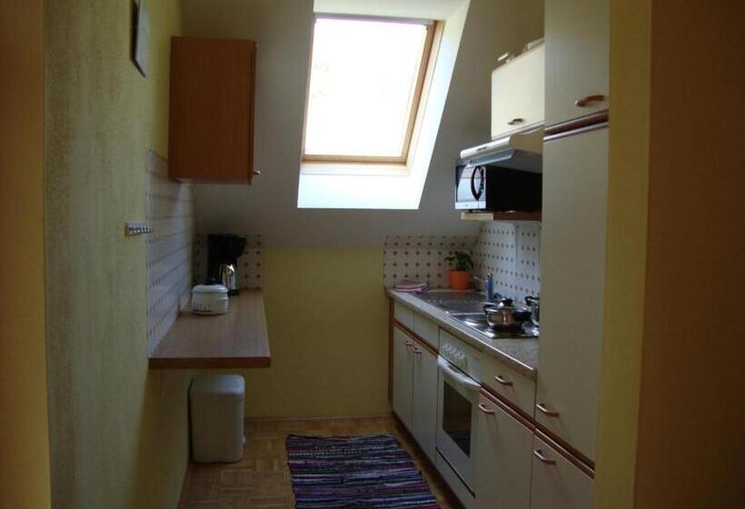 Апартаменты 3 Спальни, Bauernhof Grain