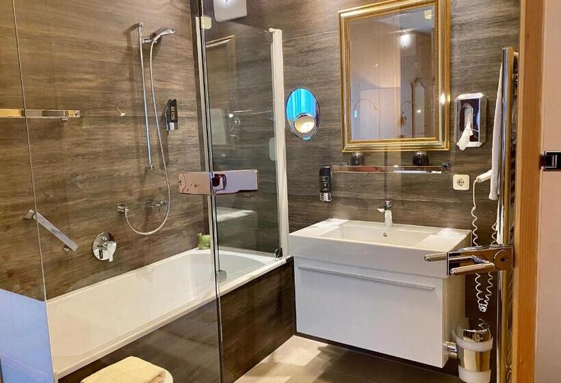 اتاق لوکس, Boutiquehotel Hubertushof