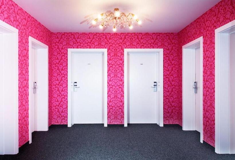 اتاق استاندارد, Casinohotel Velden