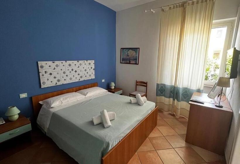 Quarto Economy, Frassetto