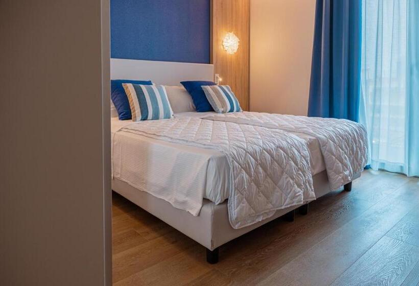 Номер Стандарт Боковой Вид на Море, Galassia Suites & Spa