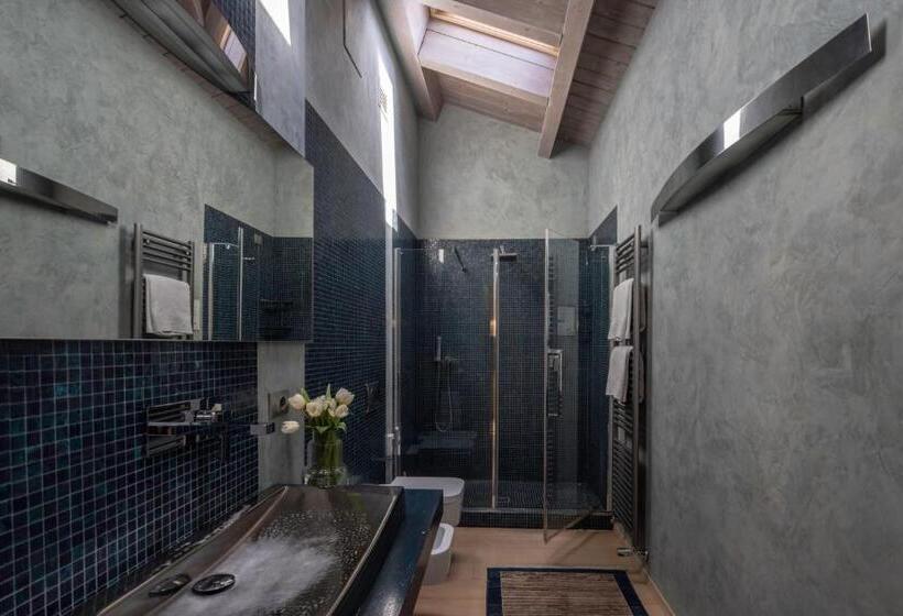 سوییت, Residenza La Ceramica