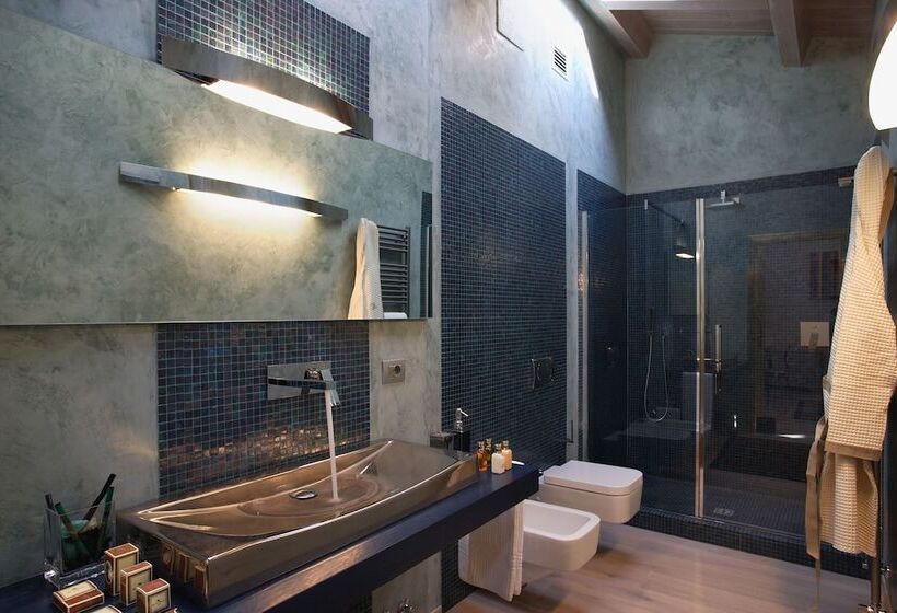 سوییت, Residenza La Ceramica