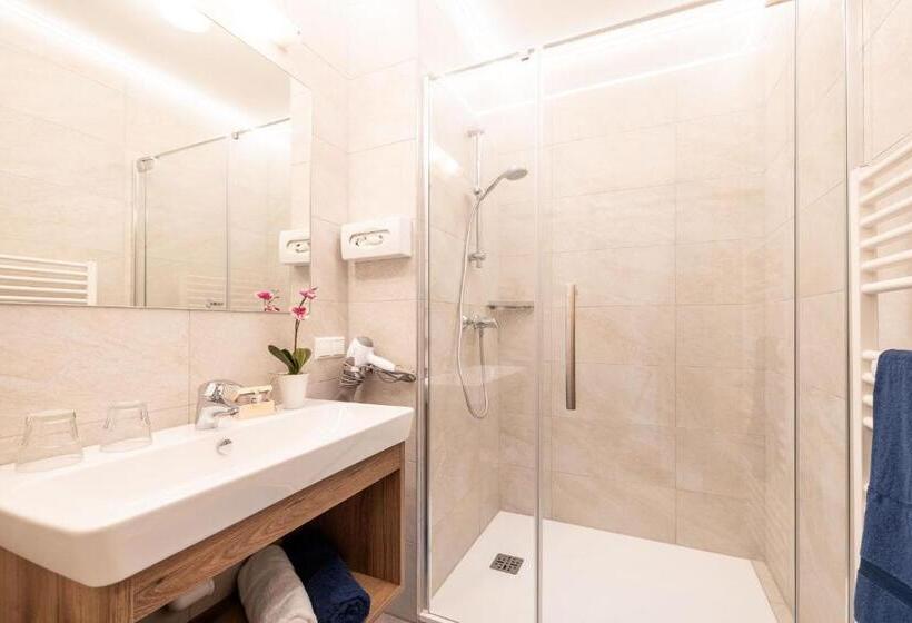 Номер Комфорт, örglwirt Ferienwelt   Hotel Post örglwirt