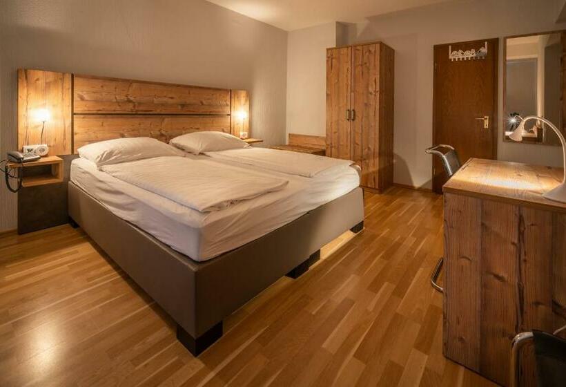 Quarto Estandar, Bierenbacher Hof
