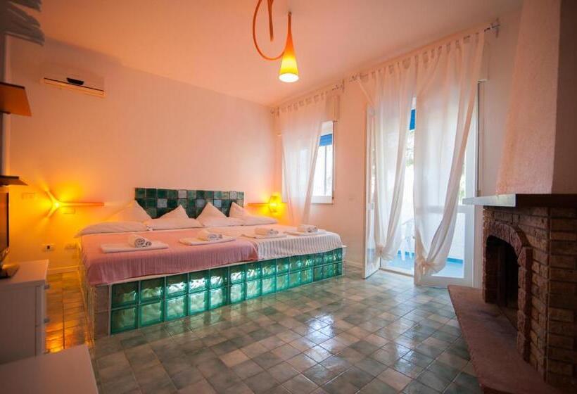 سوییت, Suite House L'isola Che Non C'è