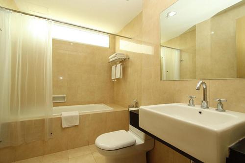 Deluxe Kamer, Triniti Hotel Jakarta
