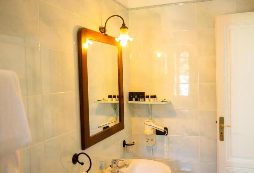 اتاق سوپریور سه تخته, Masseria Montepaolo Dimora Di Charme