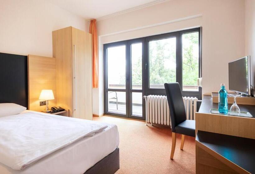 Номер Стандарт Индивидуальный с Видом, Achat Hotel Franziskushöhe Lohr