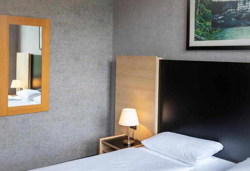 Номер Стандартный с Видом, Achat Hotel Franziskushöhe Lohr