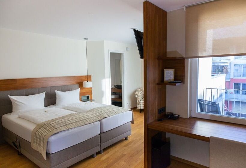 Номер Deluxe, Restaurant Hotel Zum Storchen
