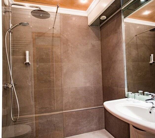 غرفة قياسية لذوى الاحتياجات الخاصة, Yachthotel Chiemsee Gmbh