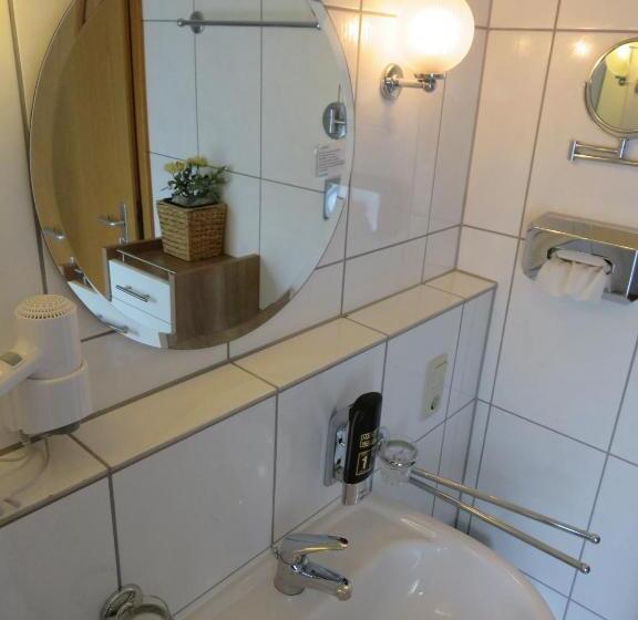 带露台的标准工作室, Diamanthotel Idar Oberstein