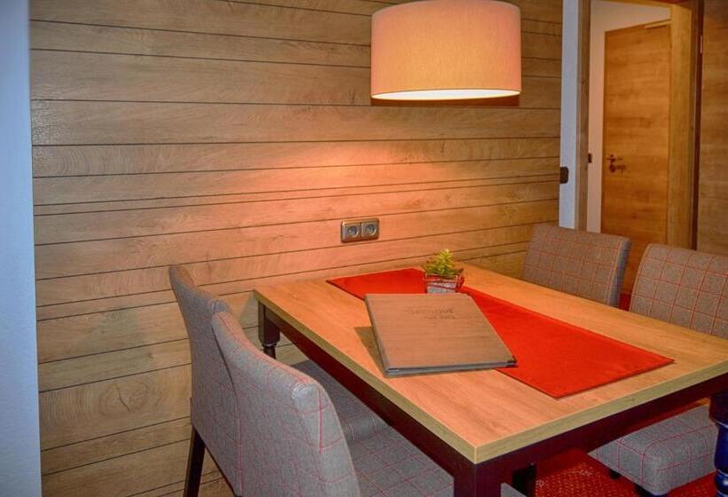 Номер Стандарт с Балконом, Alpenhof