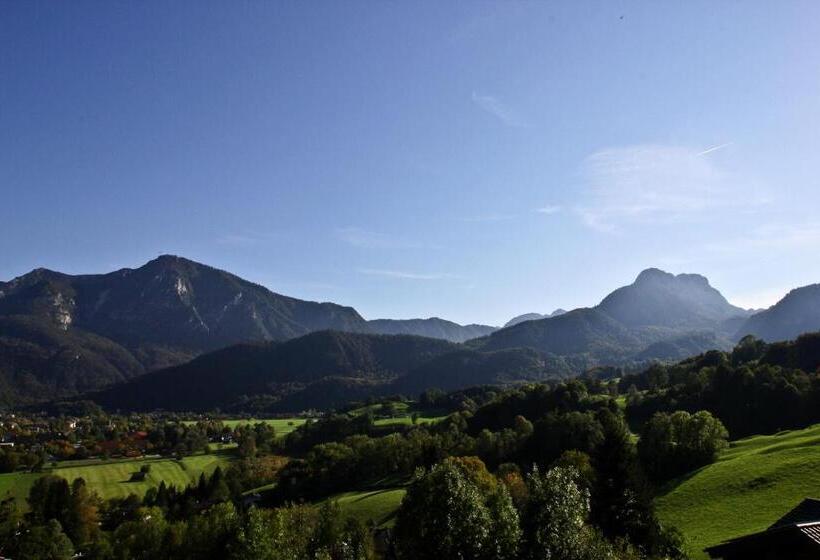 Deluxe Room Mountain View, Restaurant Neu Meran