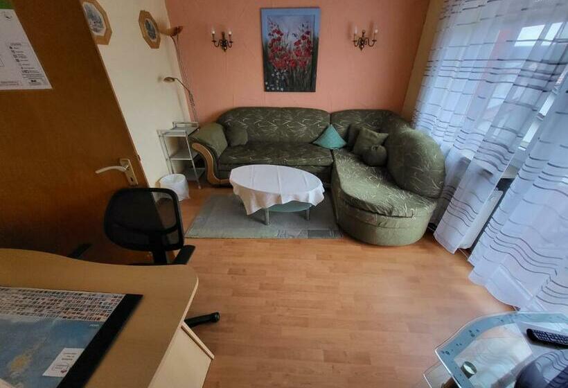 Семейный Номер, Schönblick