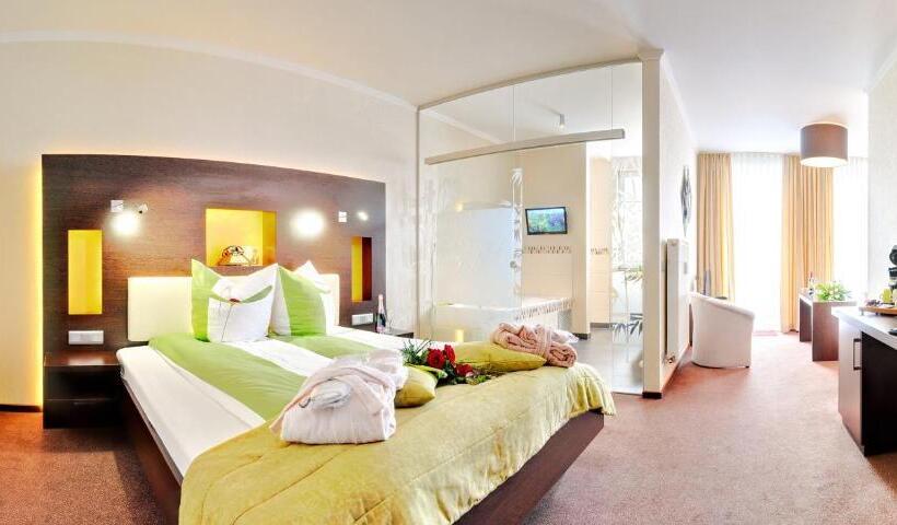 Люкс с Террасой, Vakantiehotel Der Brabander