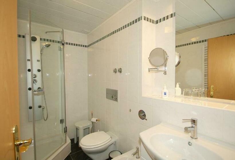 Люкс, Wellness Hotel Garni Krone