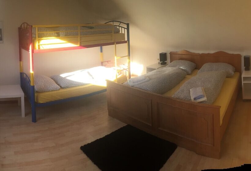 家庭间, Familie Hotel Kameleon