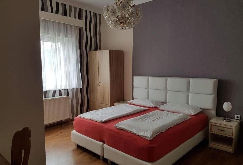Номер Стандарт, Rheinischer Hof