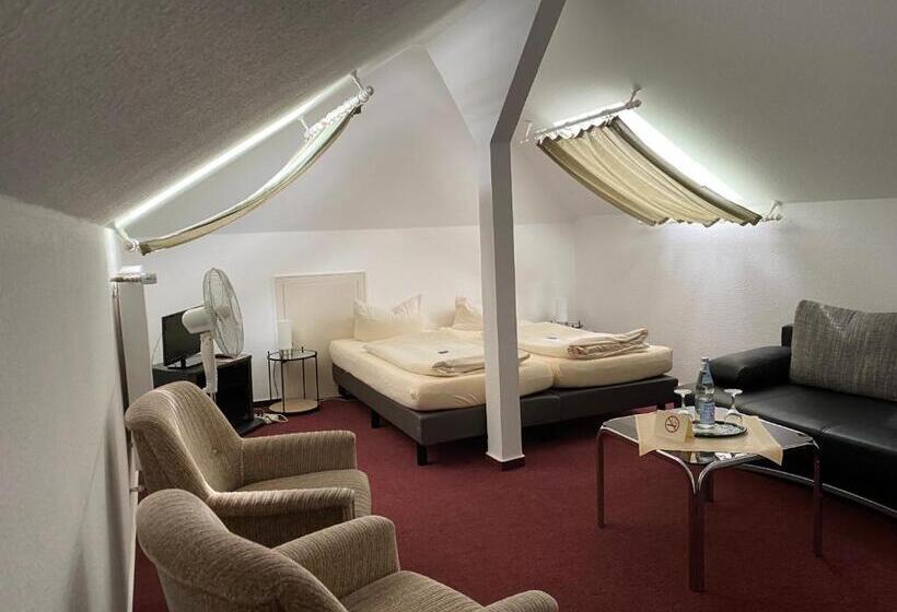 Family Suite, Rosengarten
