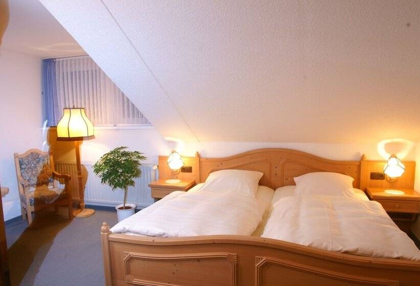 Номер Стандарт, Röhrs Gasthof