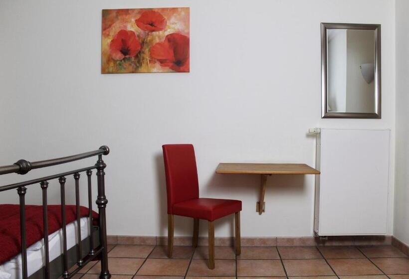اتاق استاندارد یک نفره, Akazienhof Hotel & Brauhaus