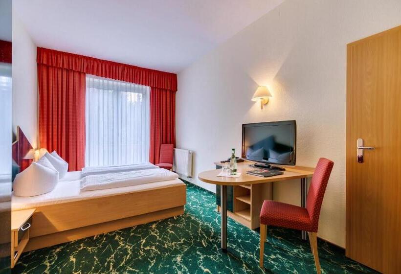 标准单人间, Waldhotel Vogtland