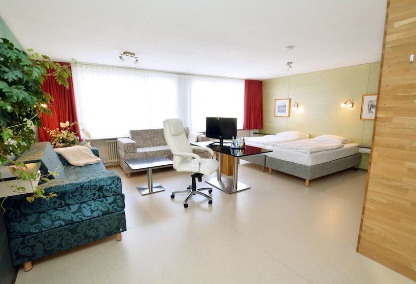 Четырехместный Номер Deluxe, Abalon Hotel Ideal