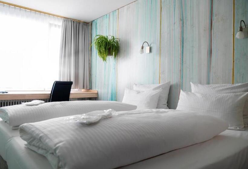 Номер Deluxe с Балконом, Abalon Hotel Ideal