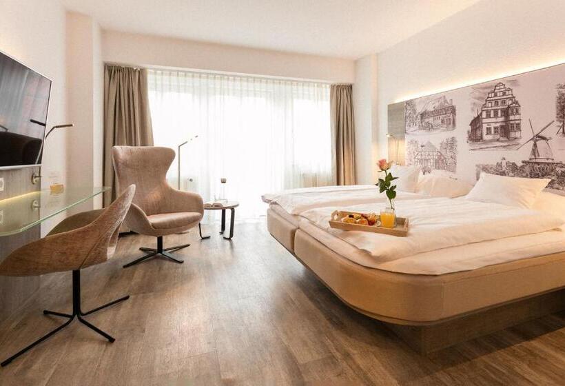 Номер Стандарт, Deutsches Haus