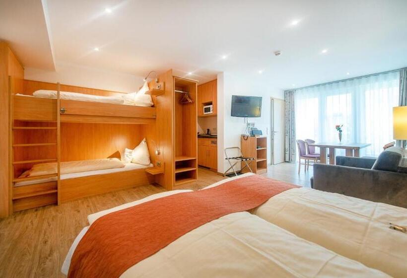 Семейный Номер, Waldesblick, Hotel Restaurant