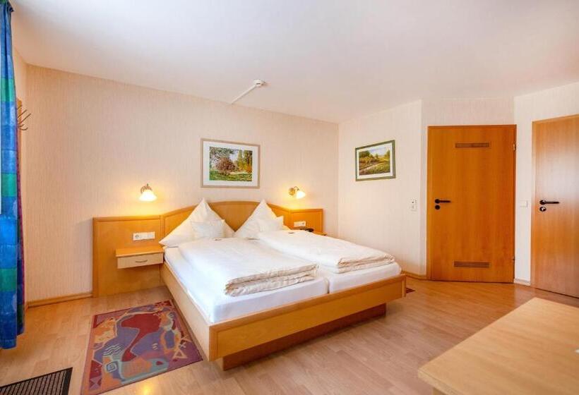 Апартаменты Comfort 3 Спальни, Waldesblick, Hotel Restaurant