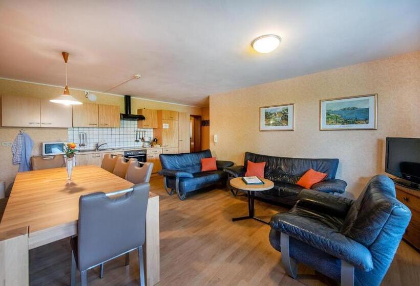 Апартаменты Comfort 3 Спальни, Waldesblick, Hotel Restaurant