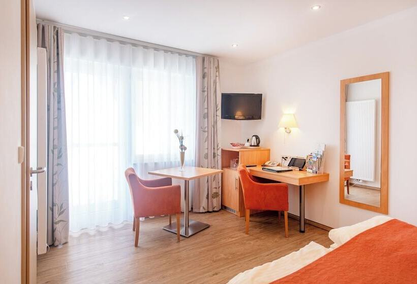 Номер Стандарт, Waldesblick, Hotel Restaurant