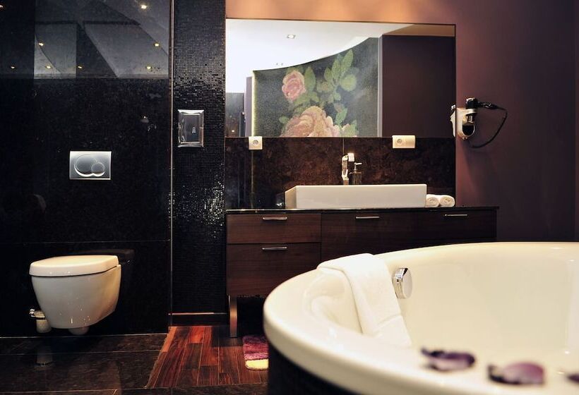 آپارتمان پریمیوم 1 خوابه, Art Residence Apartments