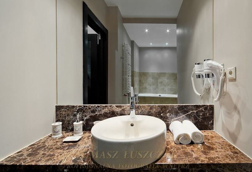 آپارتمان کلاسیک 1 خوابه, Art Residence Apartments