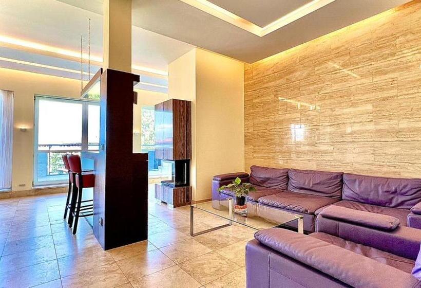 Апартаменты 2 Спальни, Avangard Resort