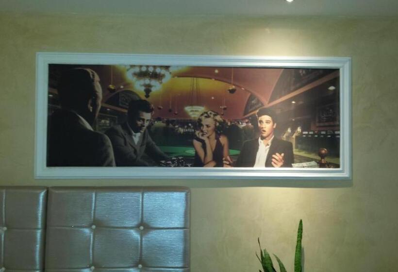 اتاق استاندارد یک نفره, La Terrazza