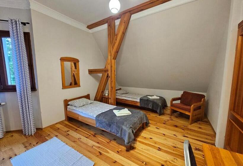 Семейное Студио, Villa Alexandra